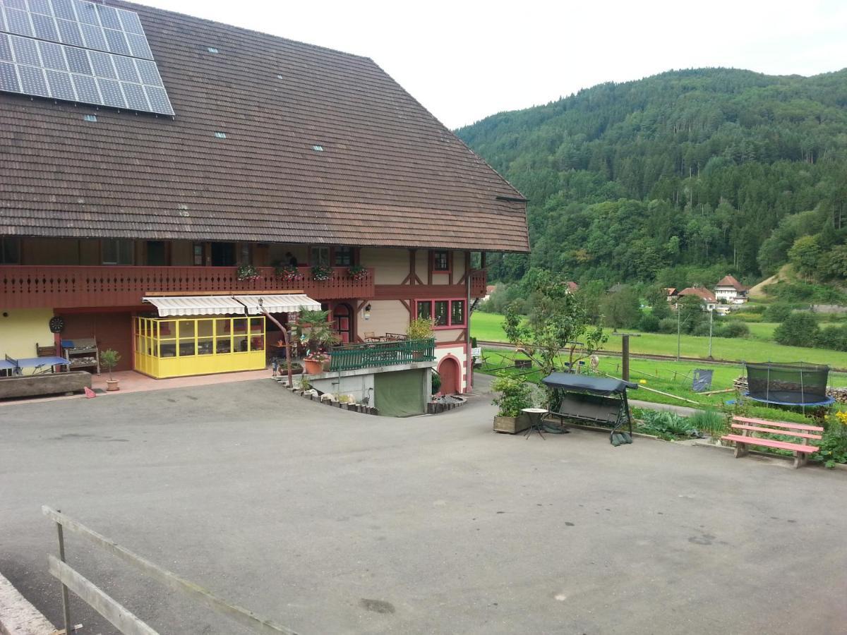 Waeldebauernhof Hotel Gutach Exterior photo